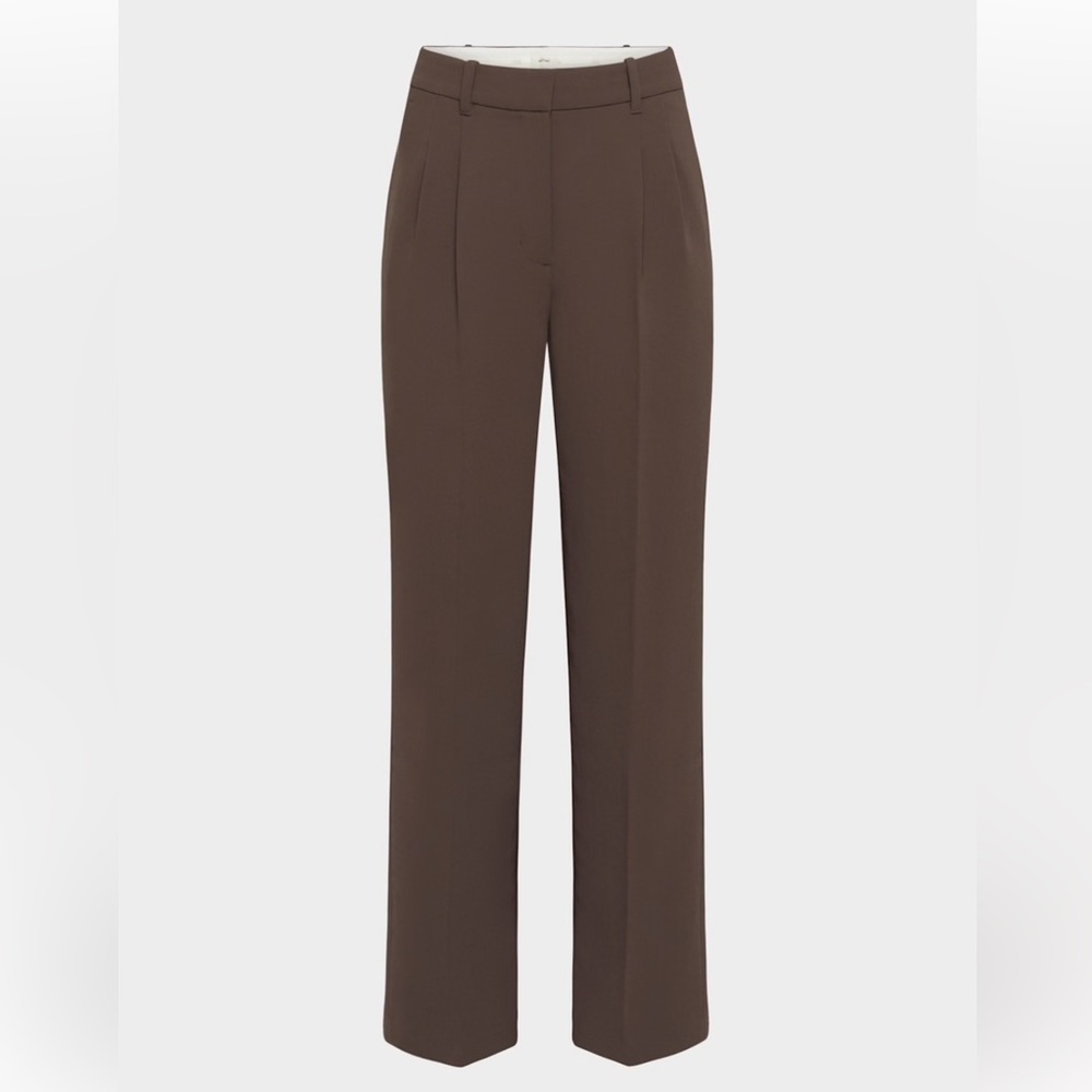 Aritzia Effortless Pants – Brown Crepette